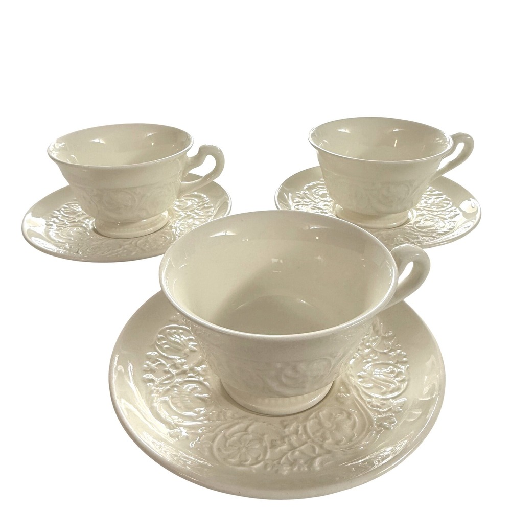 Wedgwood Patrician Queensware Cups & Saucers Set 3 Cream Embossed VTG